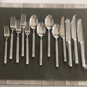 "Shangrila" Stainless Silverware Set